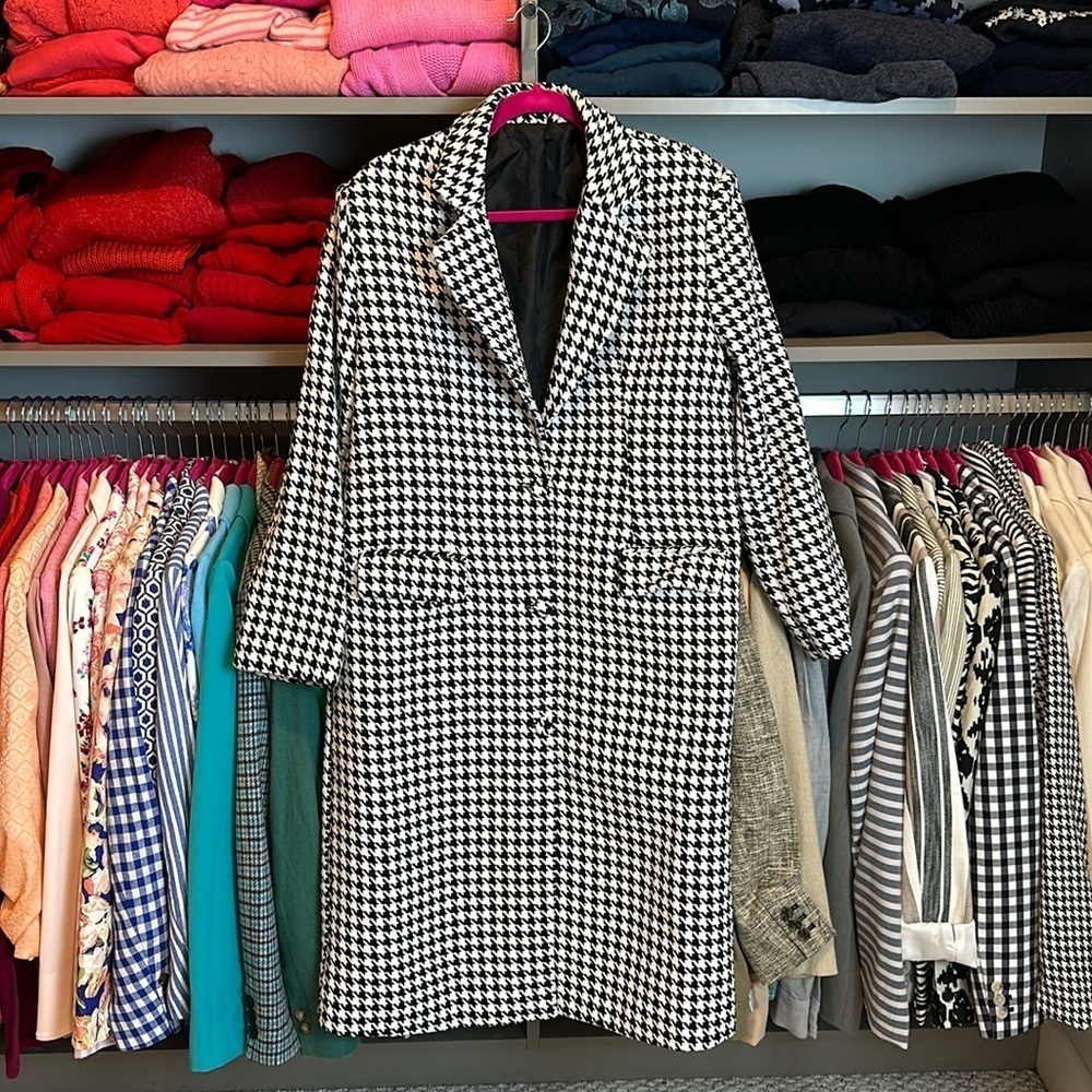 Nasty Gal black and white gingham long coat size 6/ US 2